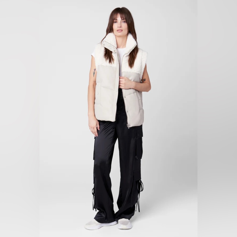 BLANK NYC Vest Sherpa Coat Vegan Leather Jacket Size S NWT Retail $128 - Picture 4 of 6